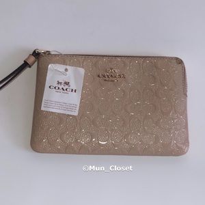 ❗️❗️SOLD❗️❗️ COACH WRISTLET